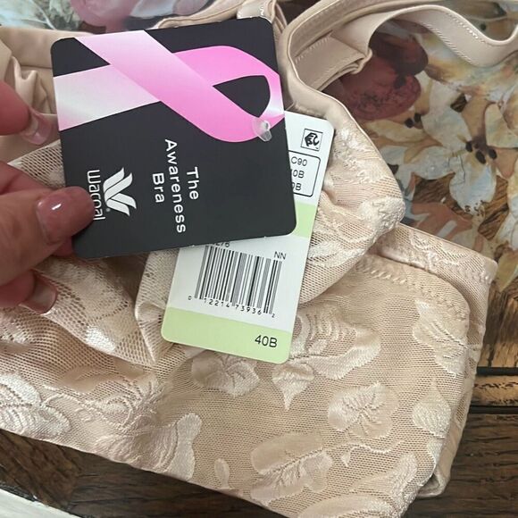 WACOAL NWT Breast Awareness Soft Cup wireless bra Biege 40B - Picture 4 of 4